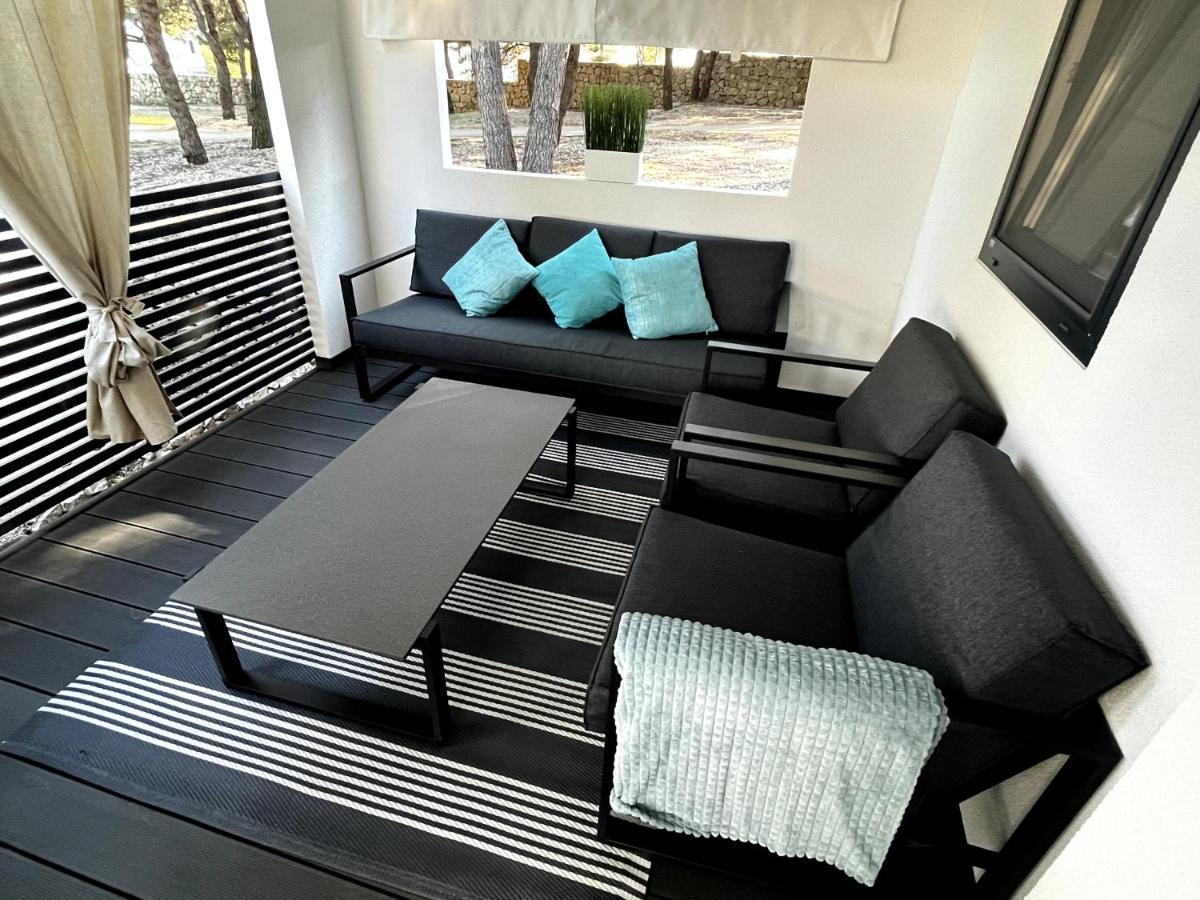 Luxury Mobile Home Pretty Green - Premium - Oaza Mira Resort -50 M From The Beach Драге Екстер'єр фото