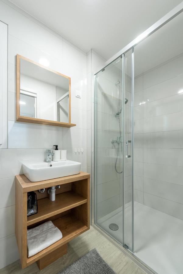 Luxury Mobile Home Pretty Green - Premium - Oaza Mira Resort -50 M From The Beach Драге Екстер'єр фото